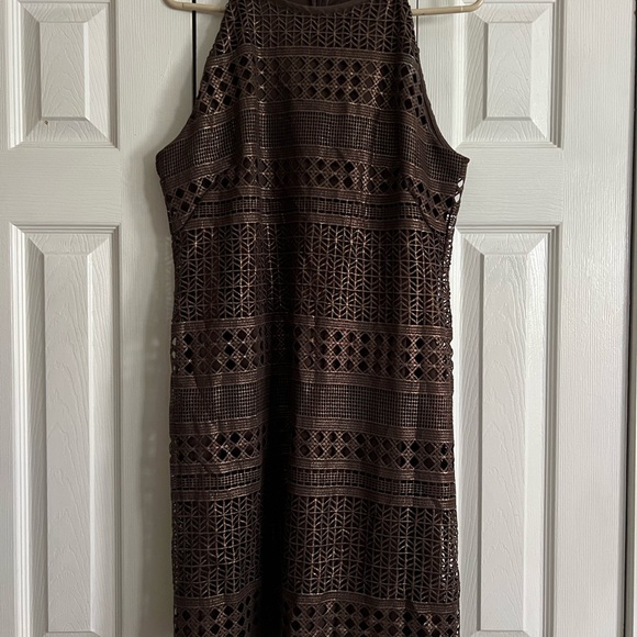 Chic Brown Midi Dress - Picture 1 of 3